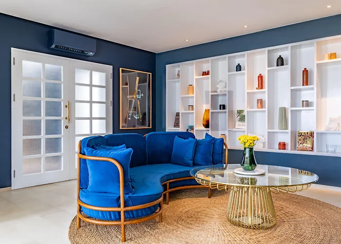 Ulu Cliffhouse Boutique Hotel And Pool Club - Adults Only ウルワツ