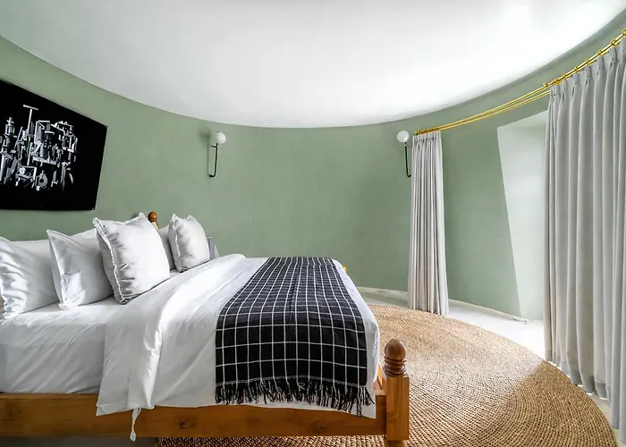 Ulu Cliffhouse Boutique Hotel And Pool Club - Adults Only 5* ウルワツ