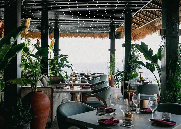 ホテル Ulu Cliffhouse Boutique Hotel And Pool Club - Adults Only ウルワツ