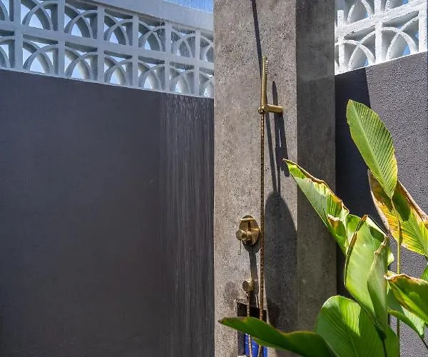 Ulu Cliffhouse Boutique Hotel And Pool Club - Adults Only ホテル 5*